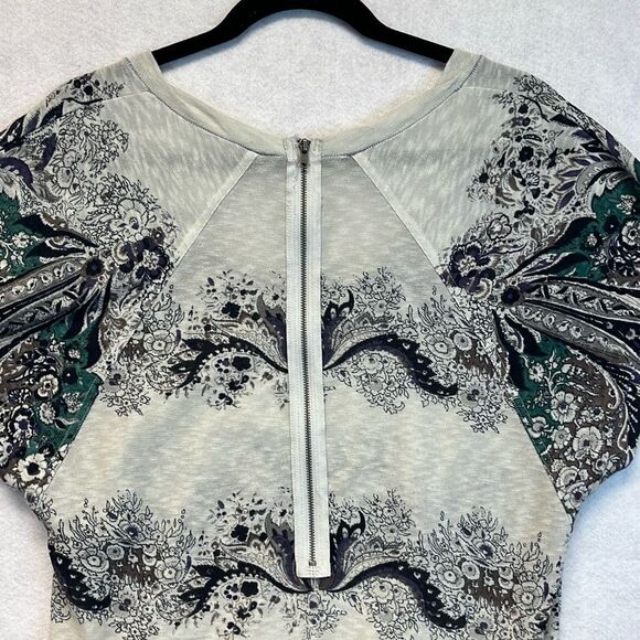 FREE PEOPLE T-Shirt Women’s XS Multicolor Paisley Floral Short Sleeve Boho Top - Picture 10 of 11
